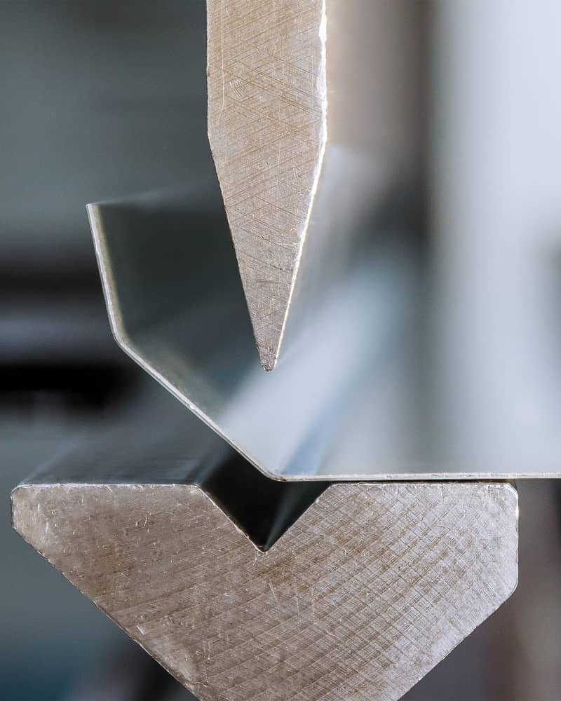 spi-it-consulting-sheetmetal SPI IT consulting for the sheet metal industry | Picture: Bending of a sheet metal part